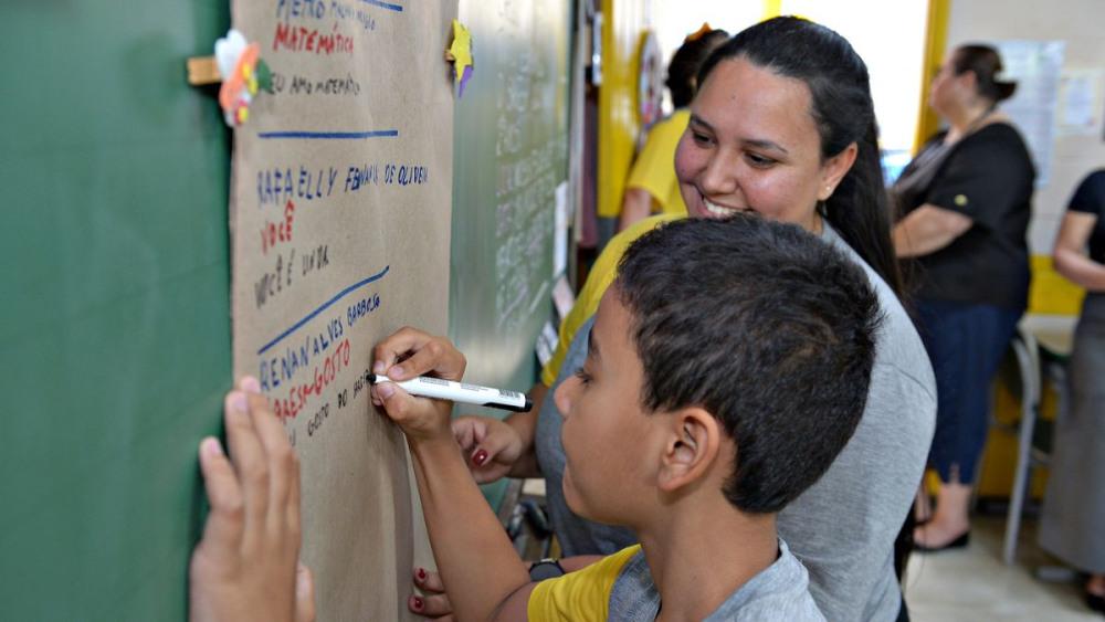 Escolas estaduais de Santos, São Vicente e Guarujá melhoram desempenho