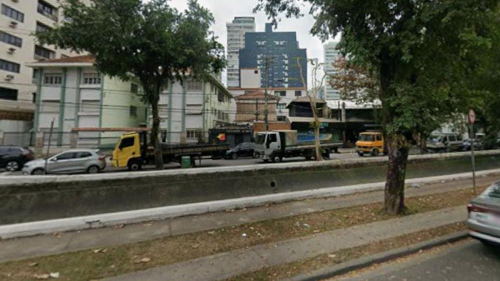 Homem morre após ser encontrado desacordado em canal de Santos