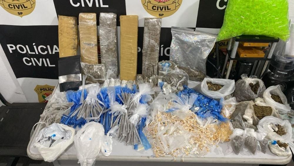 Mais de 13 kg de drogas são apreendidos em imóvel de Guarujá