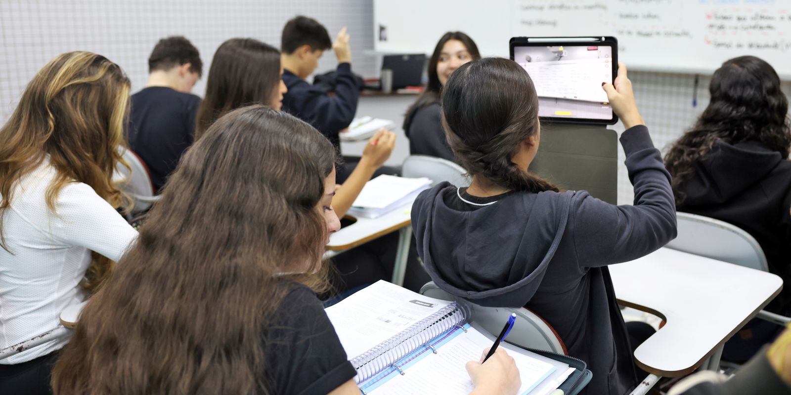 Pé-de-Meia paga nova parcela para nascidos em março e abril nesta terça