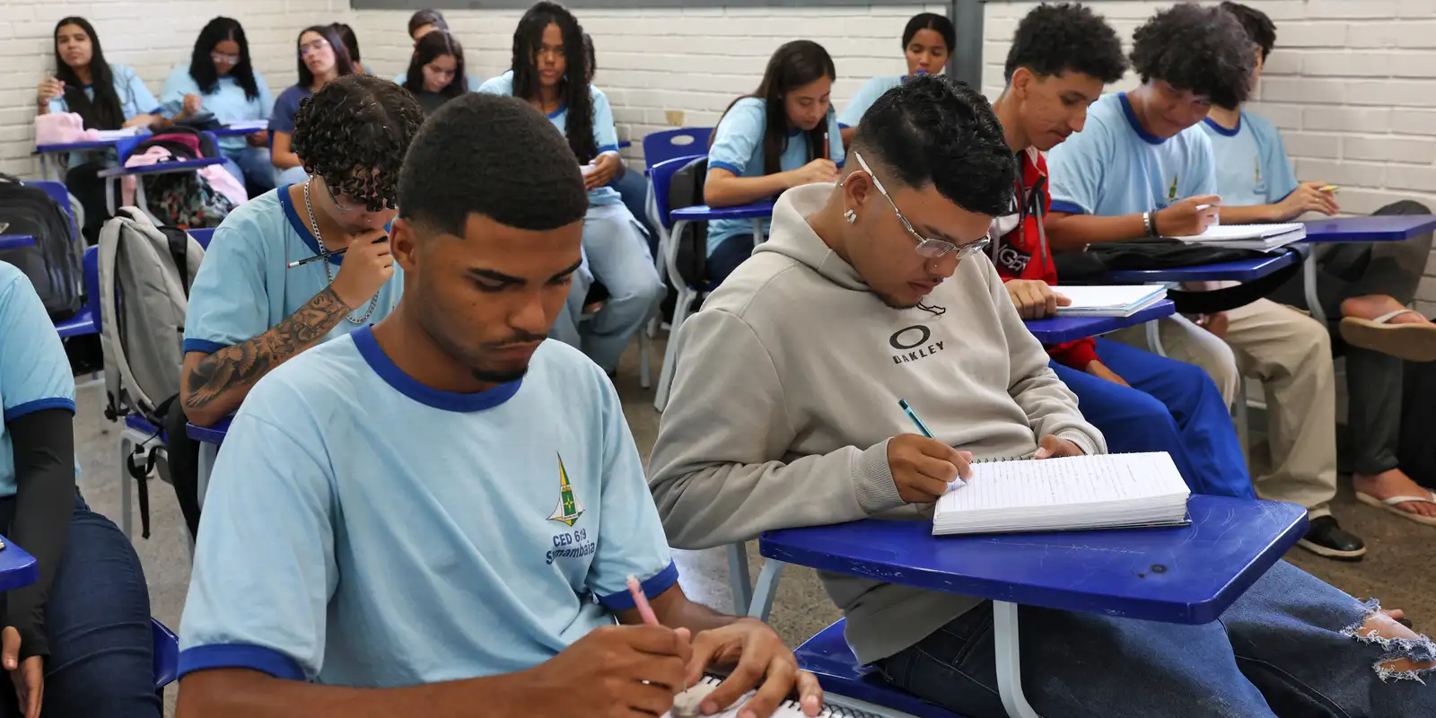 Programa Pé-de-Meia paga nova parcela a nascidos em setembro e outubro