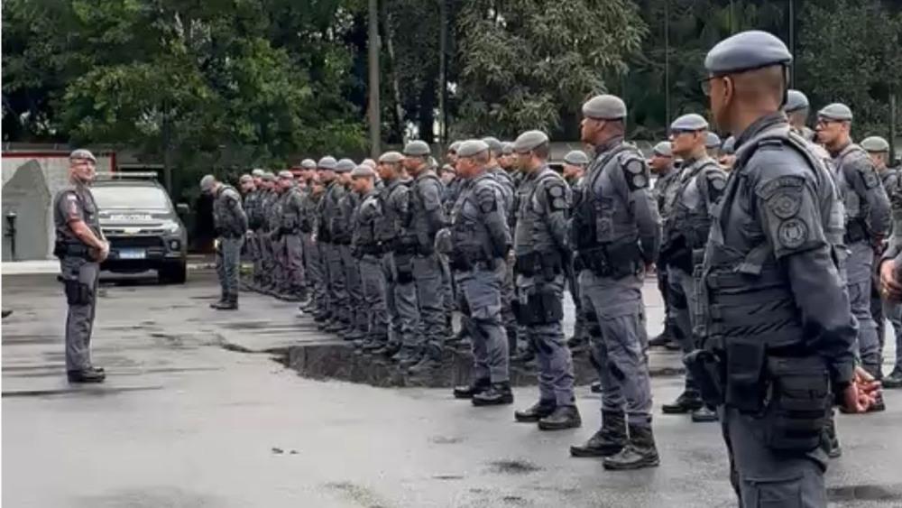PM realiza megaoperação na Zona Noroeste de Santos para combater crime organizado