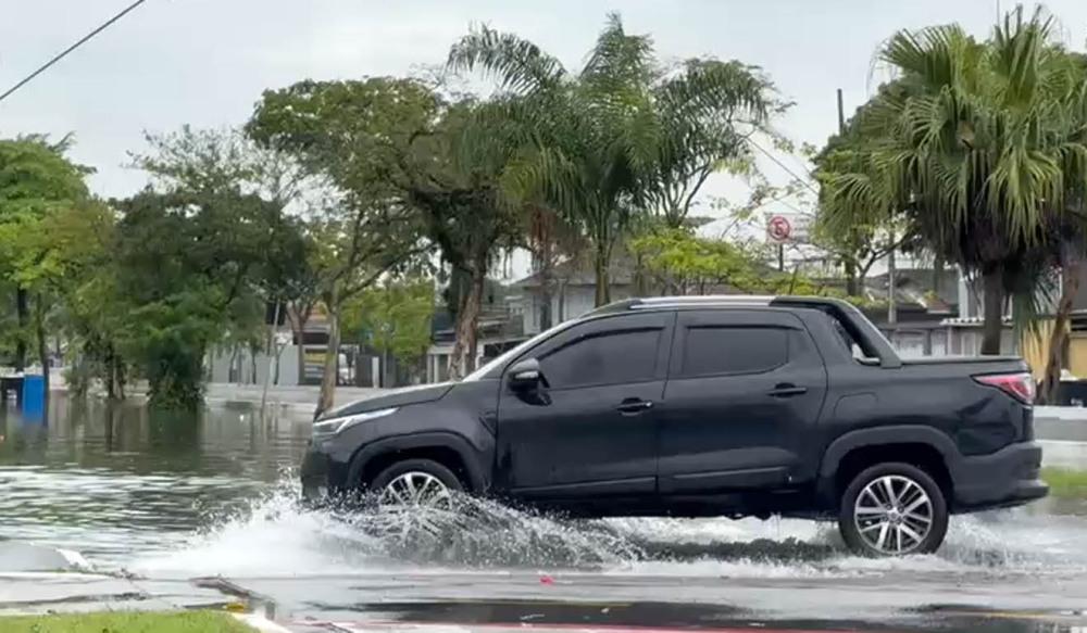 Chuva em Santos supera média de setembro em apenas nove dias