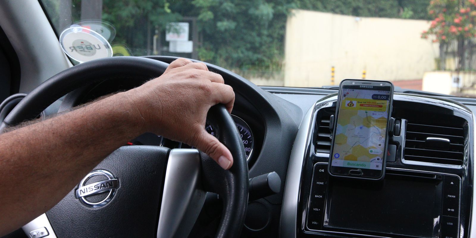 CMN aprova novas regras do crédito para taxistas e motoristas de aplicativo