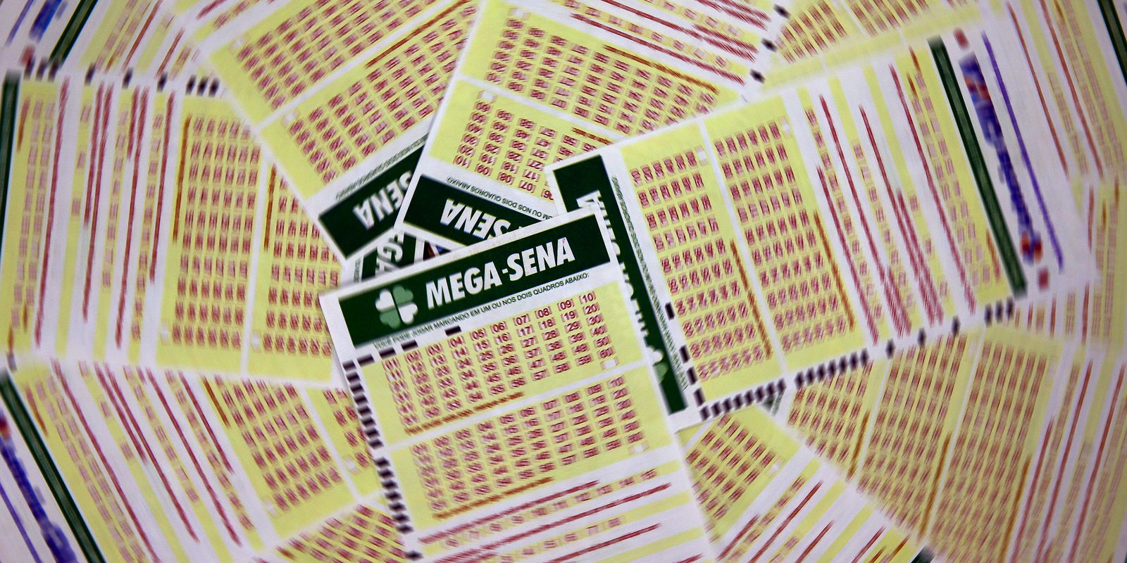 Mega-sena acumula e prêmio vai a r$ 102 milhões para o próximo concurso