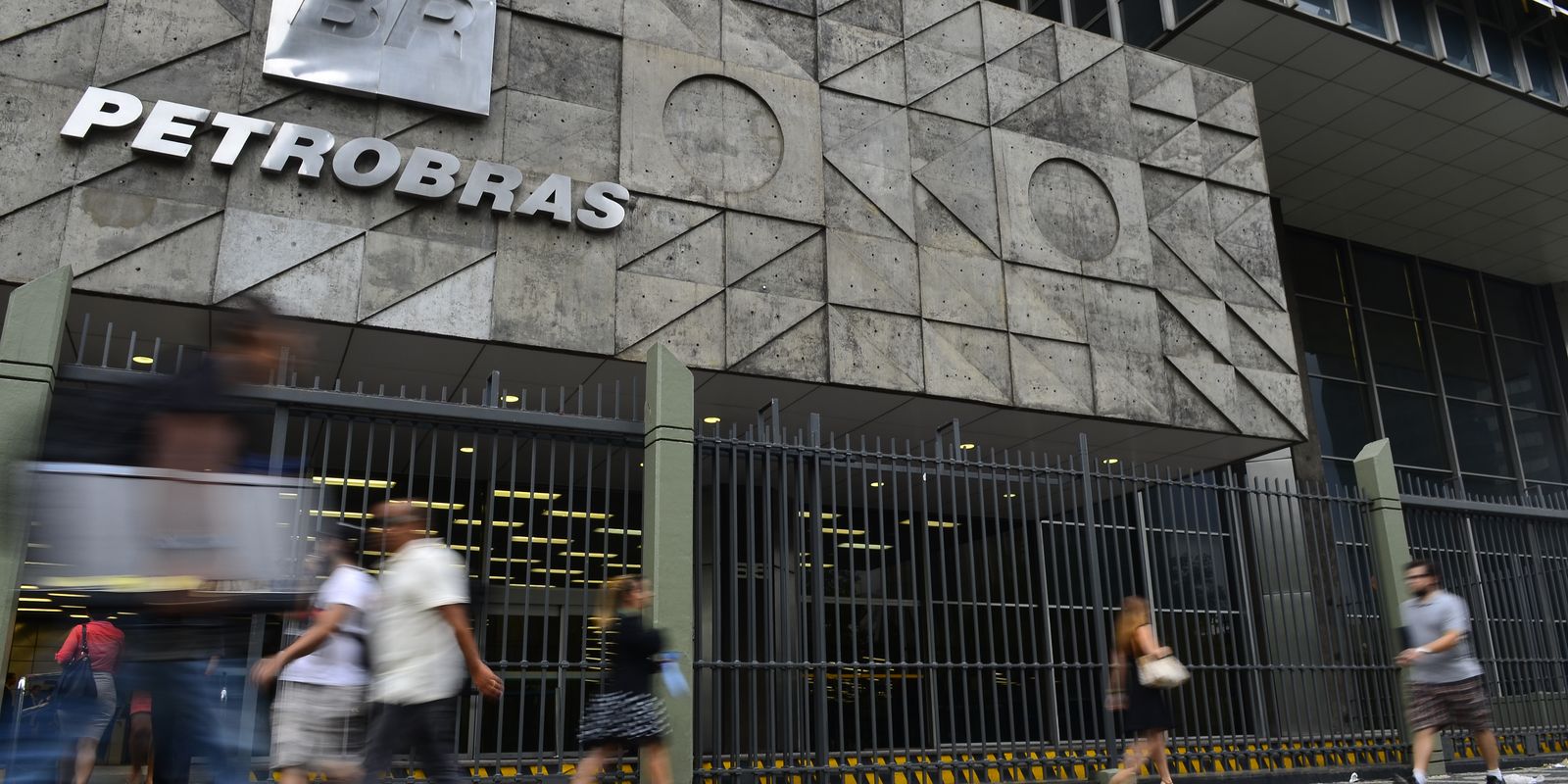 Petrobras fecha contrato de 22 anos para compra de gni dos Estados Unidos