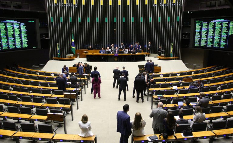 Câmara dos Deputados analisa novo regime de resolução bancária nesta quarta