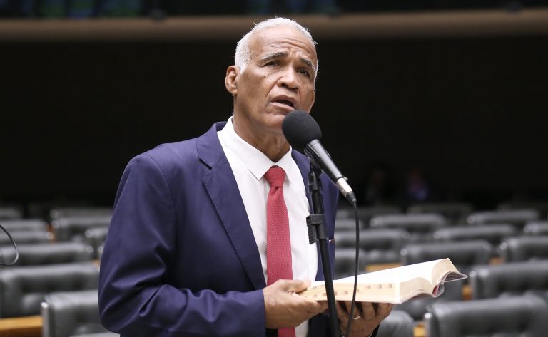 Federação PT-PCdoB-PV lidera eleições na Bahia e garante dez deputados federais