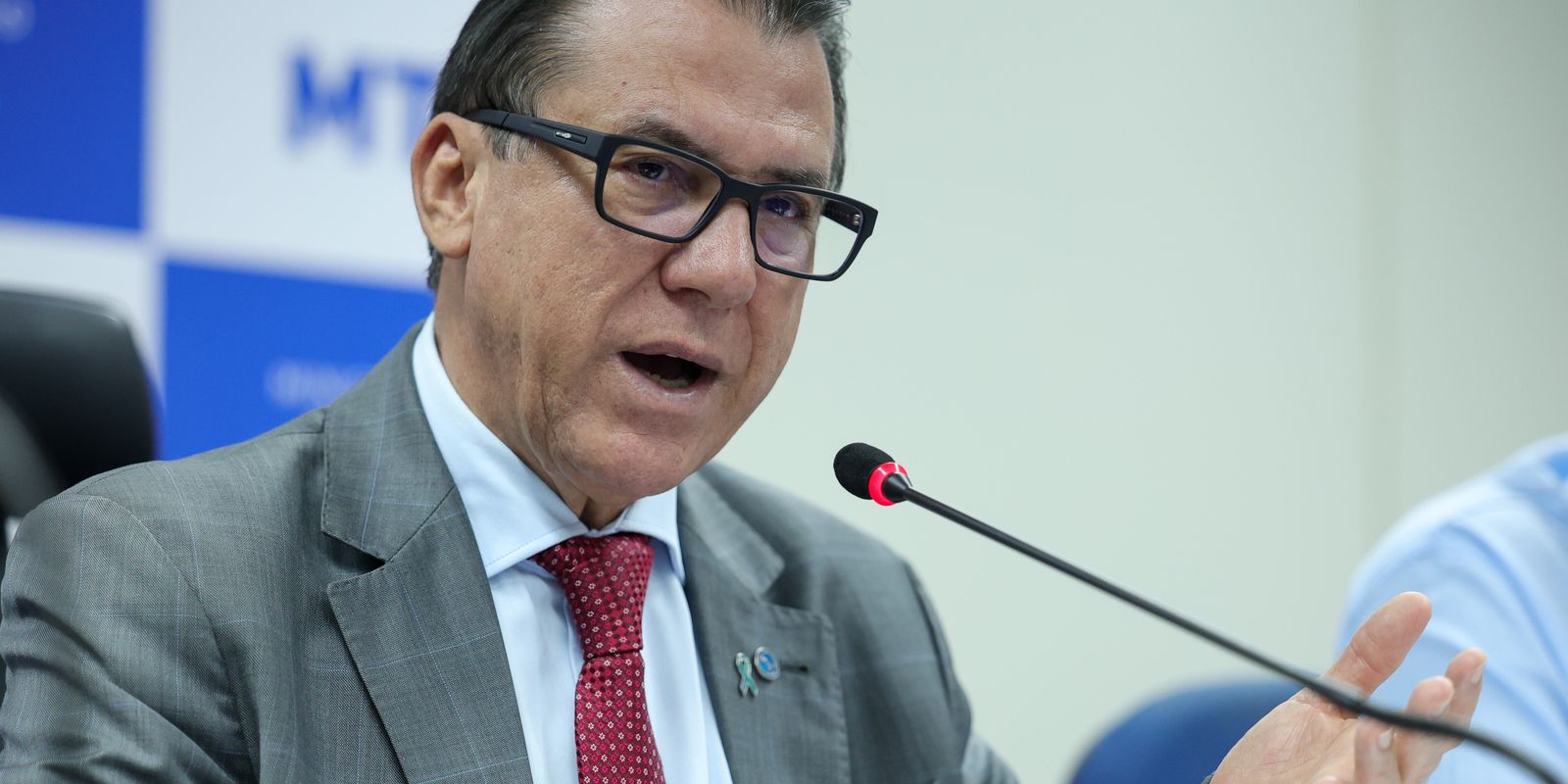 Governo estuda punir com restrição de crédito empresas por assédio eleitoral