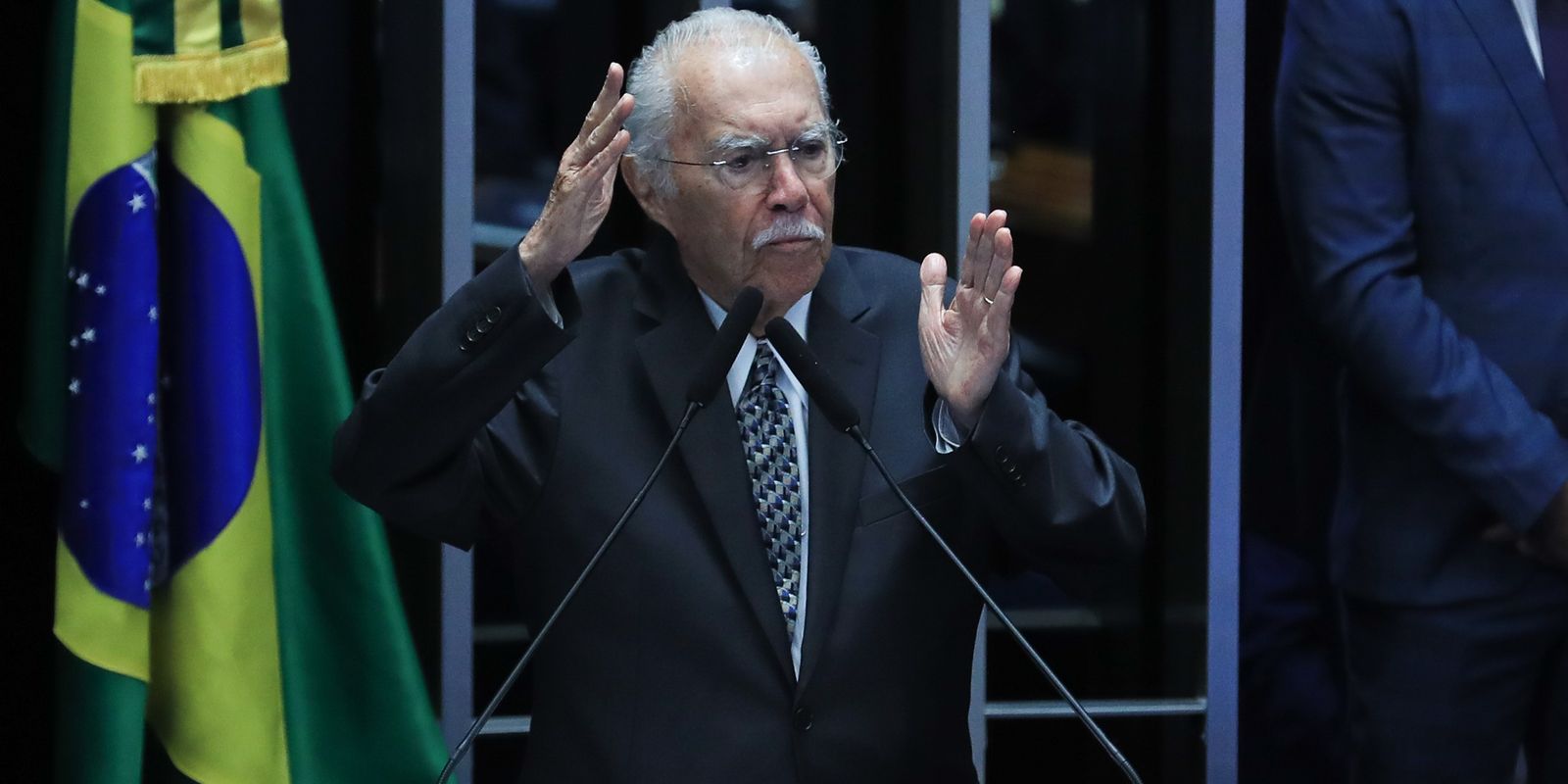 José Sarney é internado em UTI de hospital em São Luís após cirurgia abdominal