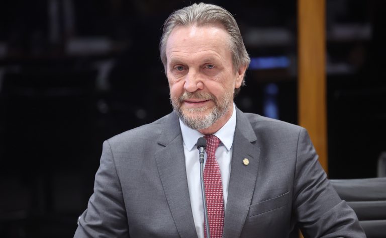 Líder do PT defende votação para ampliar o limite de faturamento do MEI