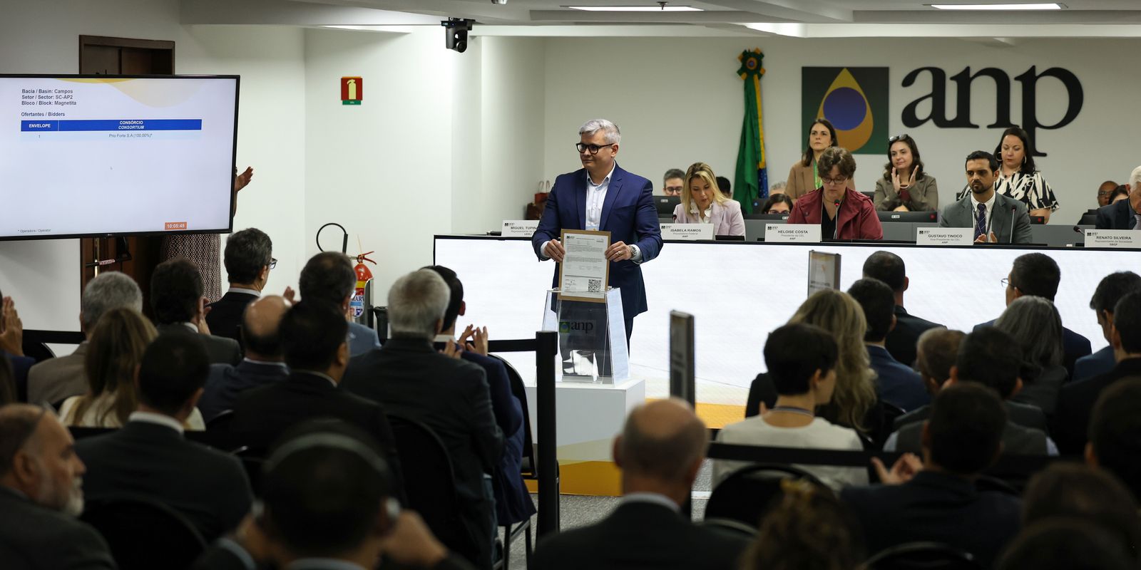 Maior leilão do pré-sal arrecada R$ 530 milhões e arremata sete blocos