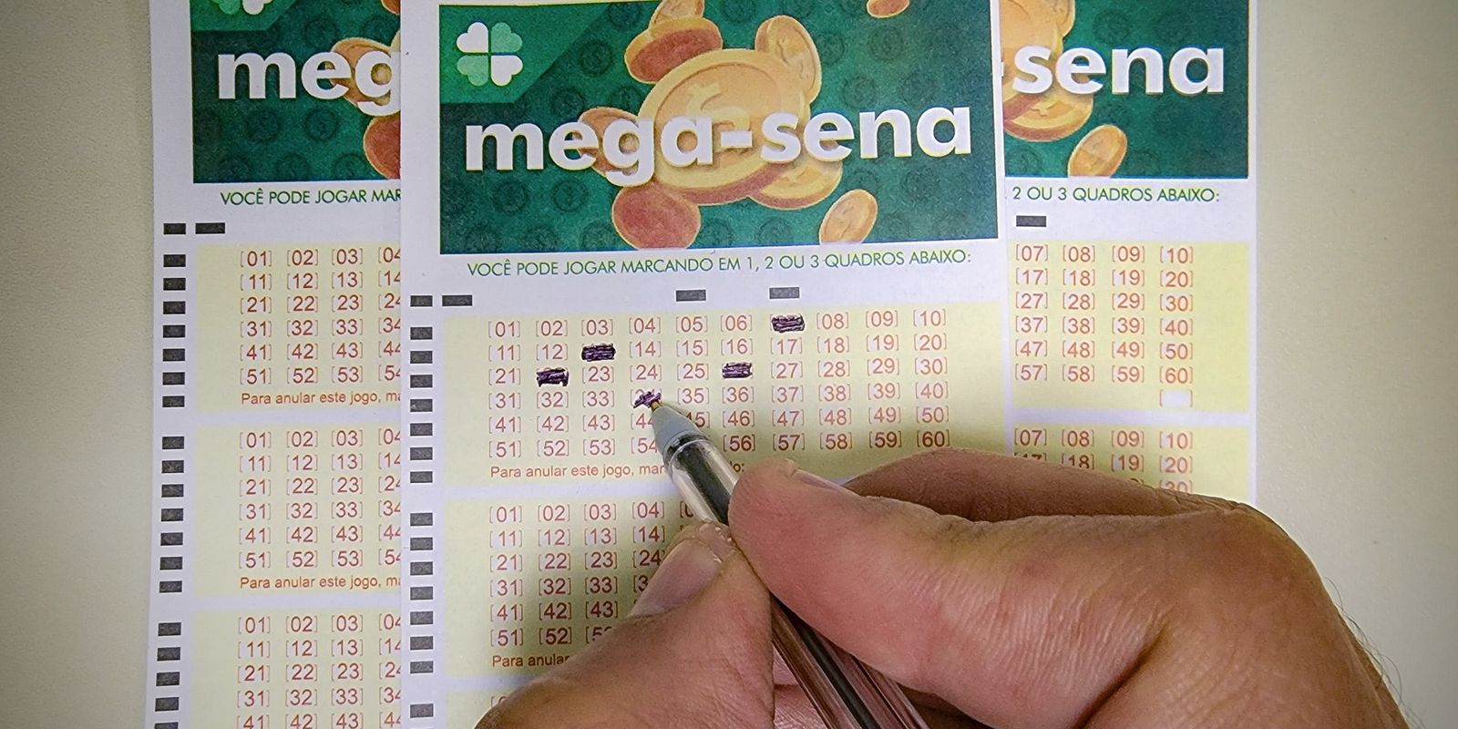 Mega-Sena acumula e prêmio pode chegar a R$ 92 milhões no próximo sorteio