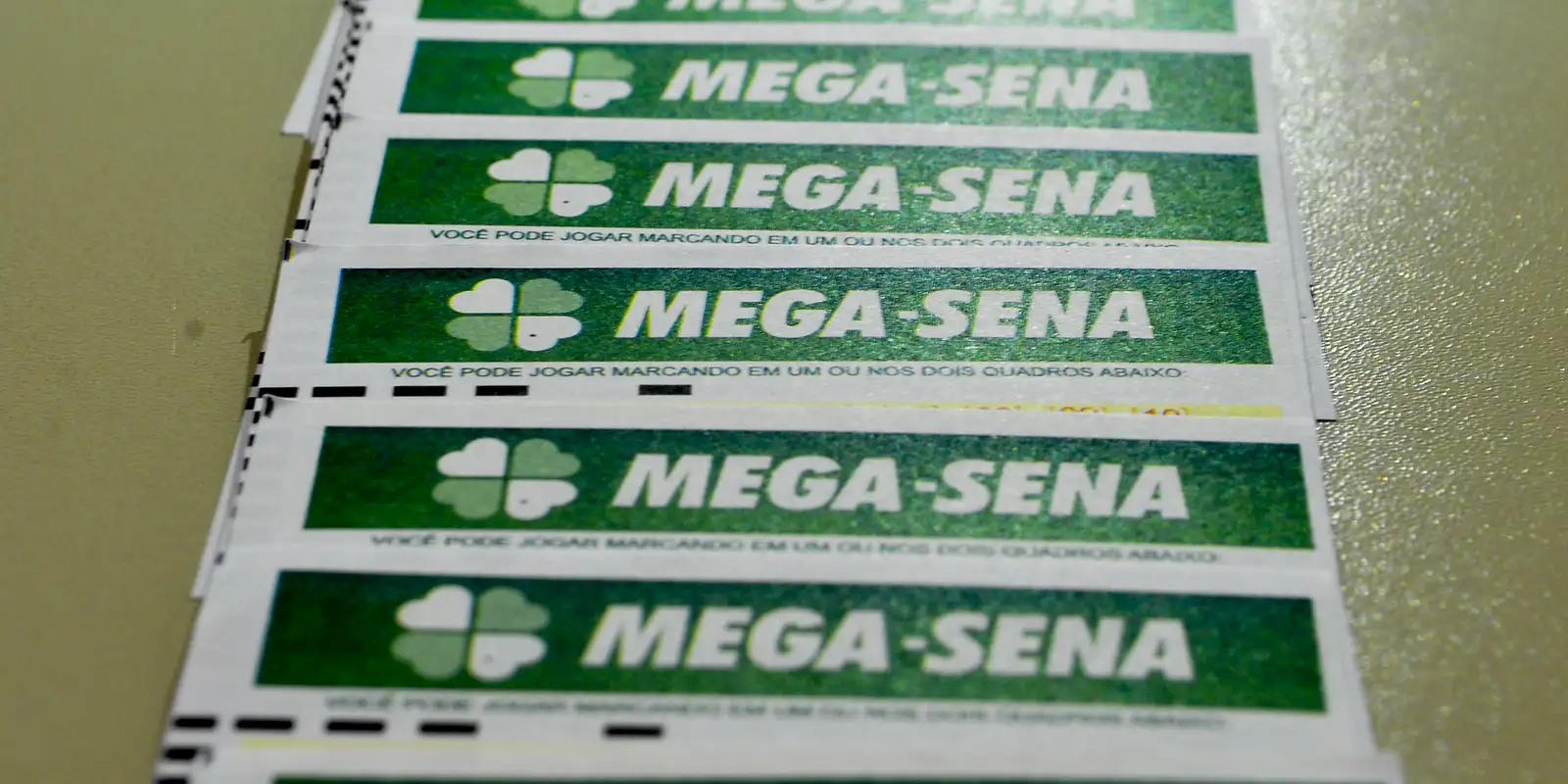 Mega-Sena acumulada pode pagar R$ 100 milhões no próximo concurso