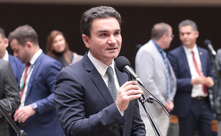 Proposta cria regras contra exploração sexual no turismo em hotéis