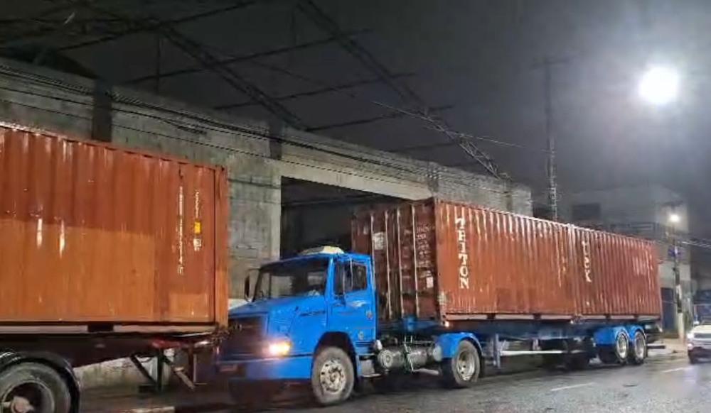 Seis contêineres furtados avaliados em R$ 41,5 mil são recuperados em Praia Grande