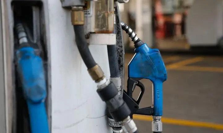 Agência Nacional do Petróleo aponta primeira queda no valor do diesel desde o início da guerra no Oriente Médio