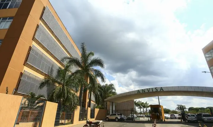 Anvisa determina apreensão de lotes falsificados do Mounjaro e proíbe venda de produtos sem registro