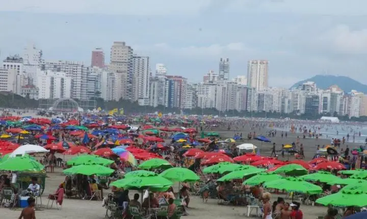 Baixada Santista tem 31 praias impróprias para banho neste fim de semana