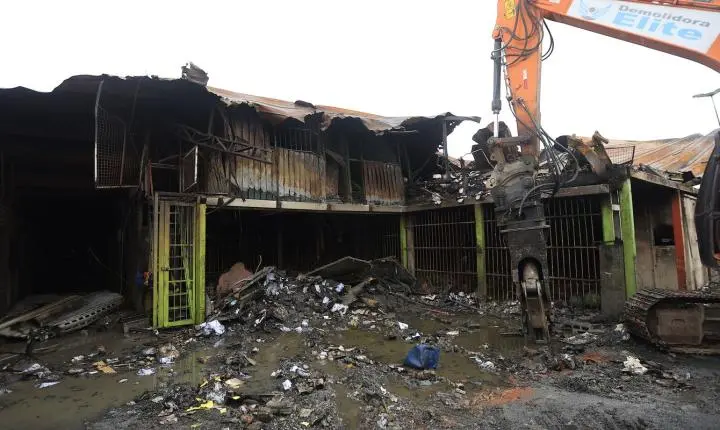 Reconstrução da Ceagesp começa com tendas provisórias para feirantes