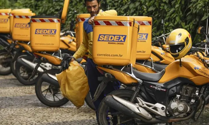 Adesão ao plano de demissão voluntária dos Correios atinge 30% da meta