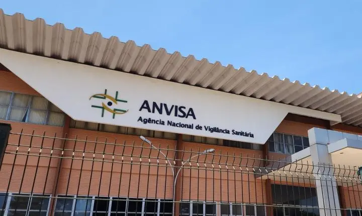 Anvisa proíbe comercialização de cosméticos sem registro no Brasil