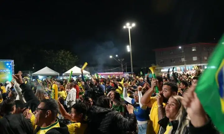 Domingo (5) é dia de torcer pela Seleção Brasileira na Praça 14 Bis