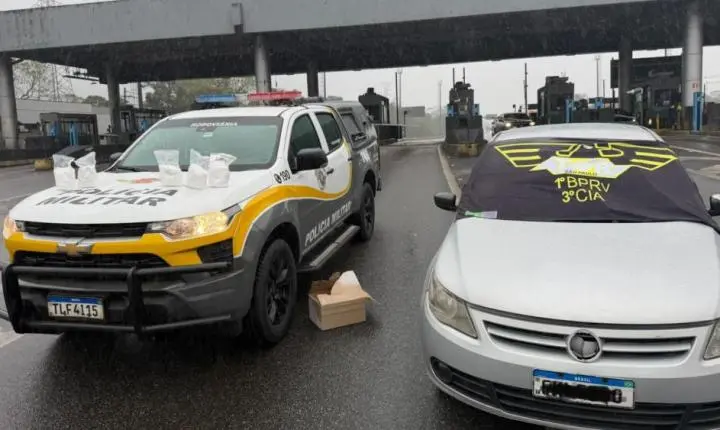 Dupla é presa com quase 5 kg de cocaína em rodovia de Santos
