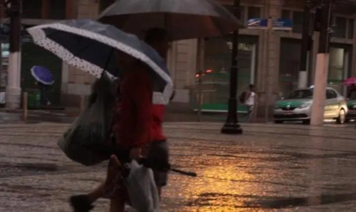 Fim de maio terá frio e chuva nas cidades da Baixada Santista; temperaturas podem chegar a 15ºC