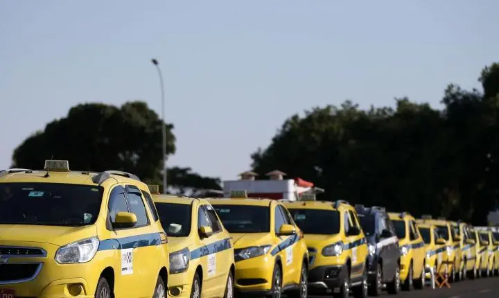Governo libera R$ 30 bilhões em crédito para motoristas de aplicativos
