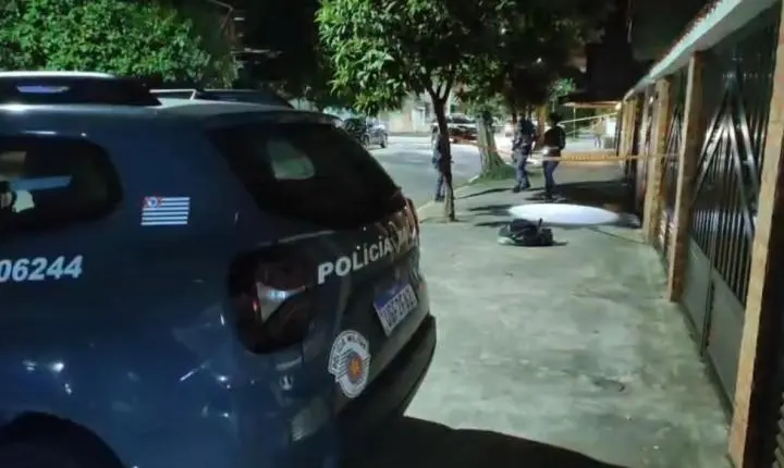 Homem é socorrido após ser baleado no pescoço em Santos