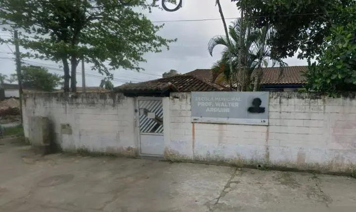 Inspetor é afastado após ser acusado de estuprar duas crianças em escola de Itanhaém