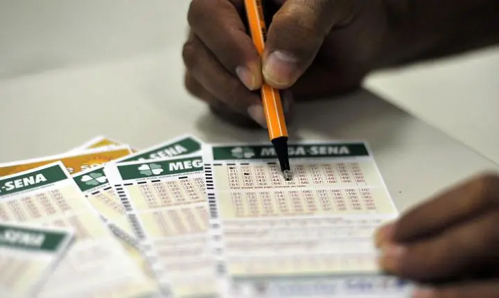 Mega-sena acumula e prêmio chega a R$ 170 milhões