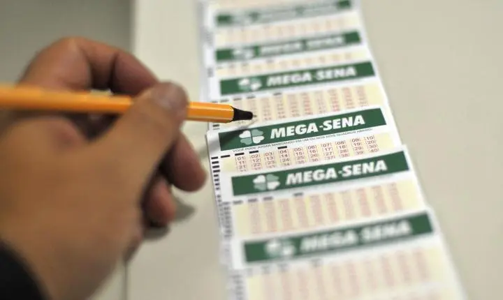 Mega-Sena acumula e sorteia prêmio de R$ 38 milhões nesta quinta-feira
