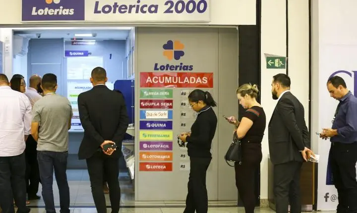 Mega-sena realiza sorteio com prêmio de r$ 112 milhões