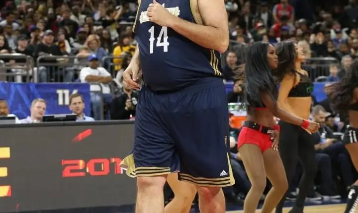 Oscar Schmidt, maior ídolo do basquete brasileiro, morre em SP aos 68 anos