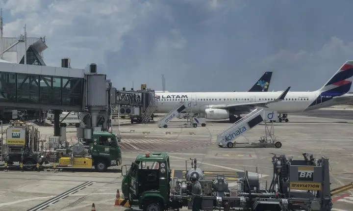 Petrobras aumenta preço do querosene de aviação em 13,9%