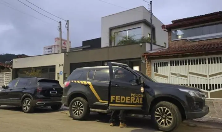 PF cumpre mandados em Santos e PG por esquema de R$ 10 bi