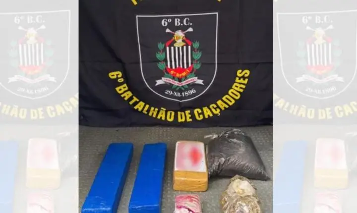 PM encontra tonel enterrado com mais de 3 kg de drogas no Morro do São Bento