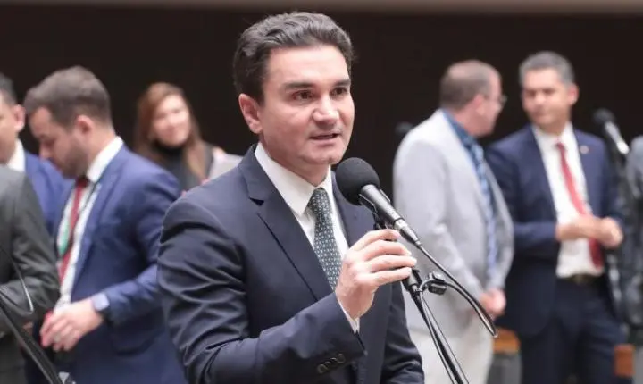 Proposta cria regras contra exploração sexual no turismo em hotéis
