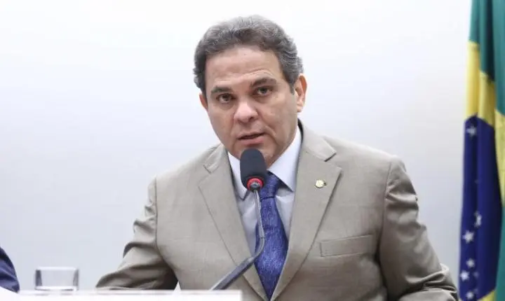 Novo projeto exige teor mínimo de polpa de açaí em alimentos e bebidas