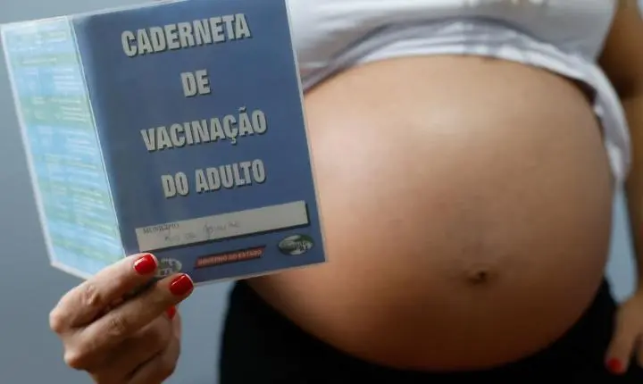 Vacinação de gestantes: baixa imunização contra covid-19 e gripe gera alertas