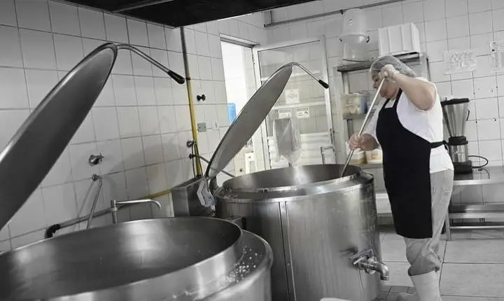 Restaurante Popular do Santo Antônio promove ação de alimentação saudável nesta quinta (15)