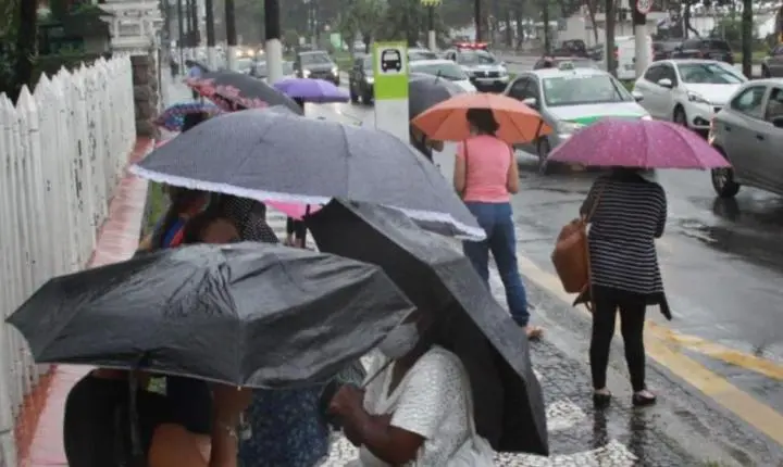 Semana começa com chuva e mínima de 16°C na Baixada Santista