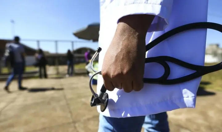 STJ restabelece punição do MEC a cursos de medicina com nota baixa