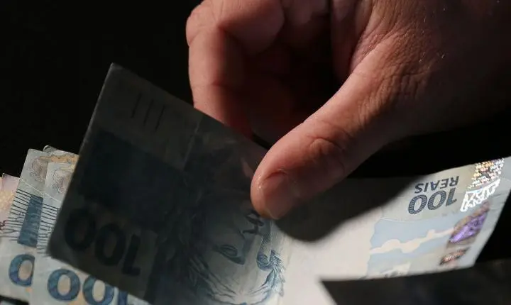 Abono salarial de 2026 é liberado para trabalhadores nascidos em setembro e outubro