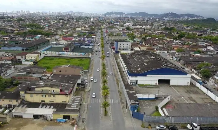 Trânsito sofrerá alterações para a realização de obras em diferentes bairros