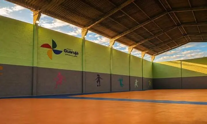 Vila Zilda ganha quadra renovada para atender 600 alunos e fortalecer esporte na comunidade