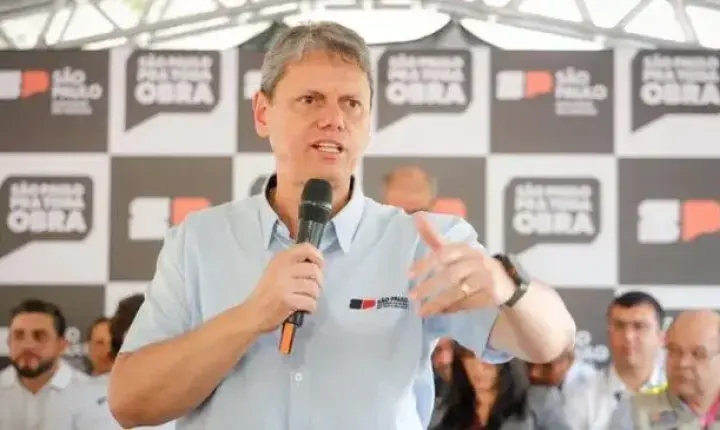 Tarcísio de Freitas, do Republicanos, é reeleito governador de São Paulo